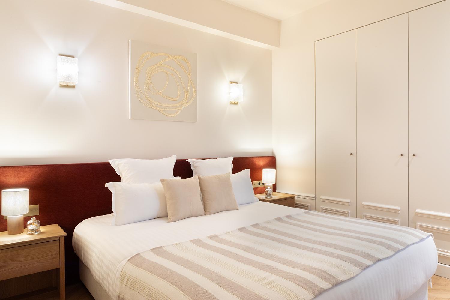 Pick A Flat'S Apartements With Services In Louvre - Rue Des Halles Париж Экстерьер фото